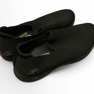 Sketchers Air Cooled Memory Foam Size 9.5 Womens Black